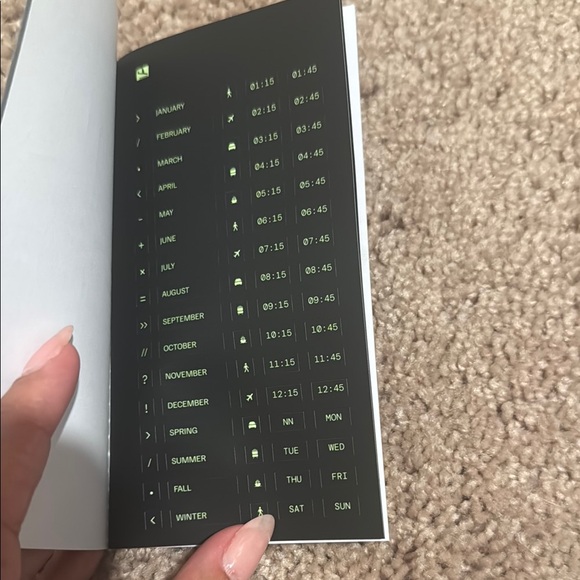 Cloth & Paper BundleAether Lounge Notebook Set with Silver and Black Covers - Picture 9 of 10